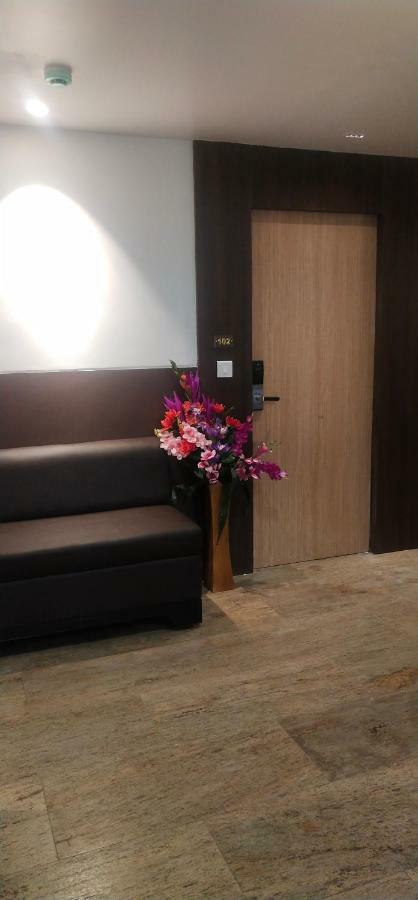 Amutham Residency Hotel Tiruchirappalli Exterior photo